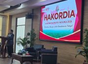 Rektor Uniba Madura Targetkan 5.000 Mahasiswa Tahun 2026, Tegaskan Komitmen Tingkatkan Mutu Prodi Hukum 10 Rektor Uniba Madura Targetkan 5.000 Mahasiswa Tahun 2026, Tegaskan Komitmen Tingkatkan Mutu Prodi Hukum