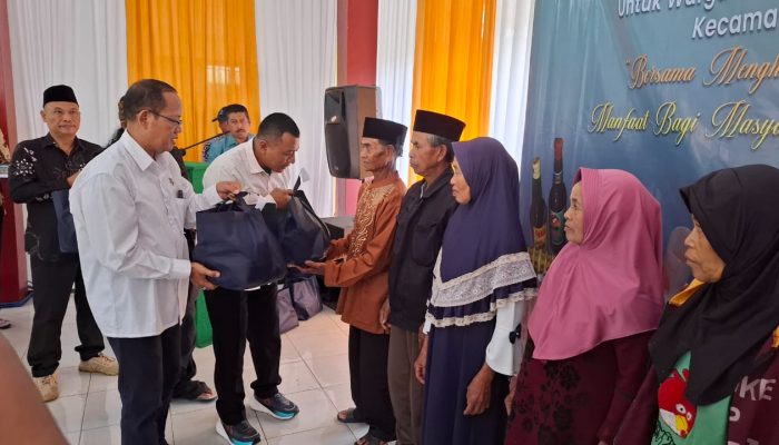 Salurkan TJSL Rp1,28 Miliar di Ijen, PTPN 1 Regional 5 Fokuskan Pada Kebutuhan Riil Masyarakat