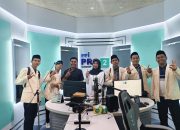 Mahasiswa Ilmu Komunikasi Universitas Annuqayah Eksplorasi Penyiaran Publik di RRI Sumenep 10 Mahasiswa Ilmu Komunikasi Universitas Annuqayah Eksplorasi Penyiaran Publik di RRI Sumenep