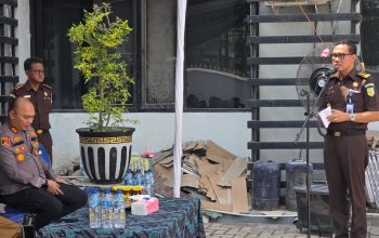 Kejari Sumenep Musnahkan Barang Bukti 53 Perkara Inkracht