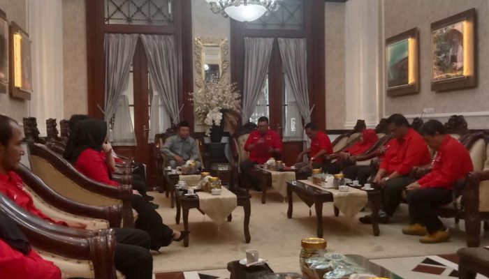 Siap Bersinergi Kawal Pembangunan Daerah, DPC PDIP Bondowoso Sowan ke Bupati