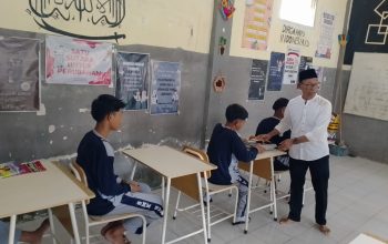 SPPG Yayasan An Nahdliyah Demak Grujugan Launching Perdana MBG, Salurkan 848 Ompreng ke 19 Sekolah