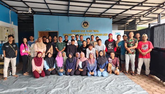 Agar Maksimalkan Pelayanan, SPPG Kalianyar Tamanan Gelar Pertemuan Evaluasi Rutin