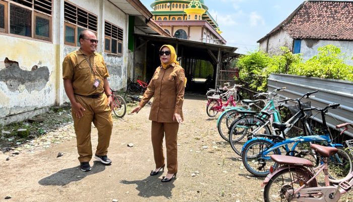 Puluhan Tahun Tak Direvitalisasi, Kondisi SDN Jatikalang Disorot Wabup Sidoarjo