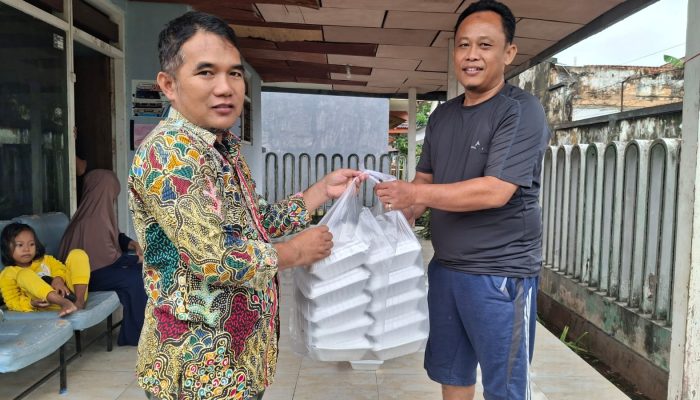 Syamsul Bahri Apresiasi Baznas Sumenep atas Pemberian Makanan untuk Warga Kepulauan yang ada di Daratan