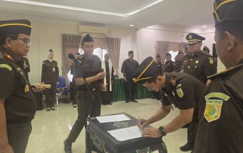 Kajari Sumenep Lantik Dua Pejabat Baru, Tekankan Tantangan Berat di Pidsus dan Pidum