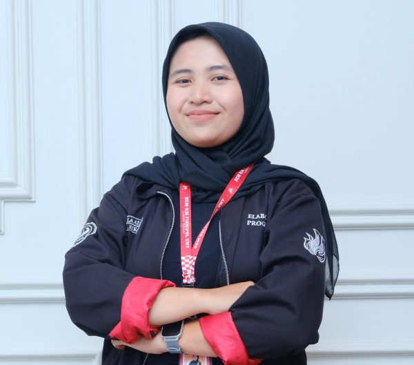 Membumikan Konstitusi: Menjadikan Konstitusi sebagai 'Napas' Rakyat, Bukan Teks Mati