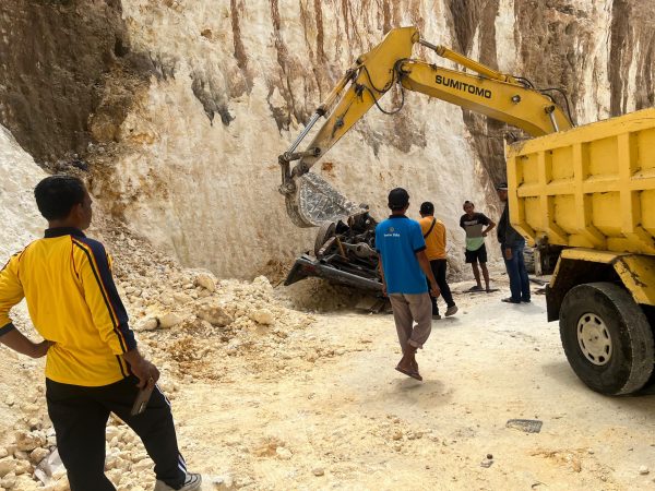 Pick Up Terperosok ke Jurang di Pragaan, Satu Orang Meninggal Dunia