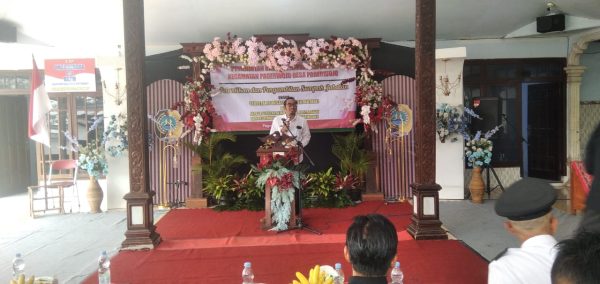 Dua Perangkat Desa Pagerwojo Resmi Dilantik, Camat Tekankan Integritas dan Pelayanan Prima