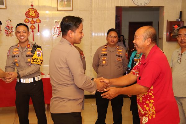 Kapolres Sumenep Hadiri Peribadatan Imlek 2026, Tegaskan Komitmen Jaga Toleransi dan Keamanan
