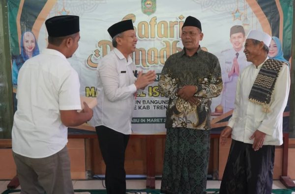 Wakili Bupati, dr. Saeroni Gelar Safari Ramadhan di Pule, Hadirkan Layanan Publik Hingga Soroti 12 Ribu BPJS Dinonaktifkan