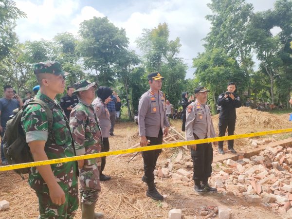 Ledakan Diduga Mercon Hancurkan Rumah Warga di Batuputih Sumenep, Dua Orang Terluka