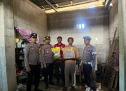 Polres Trenggalek Salurkan Bantuan untuk Warga Terdampak Angin Kencang di Pule