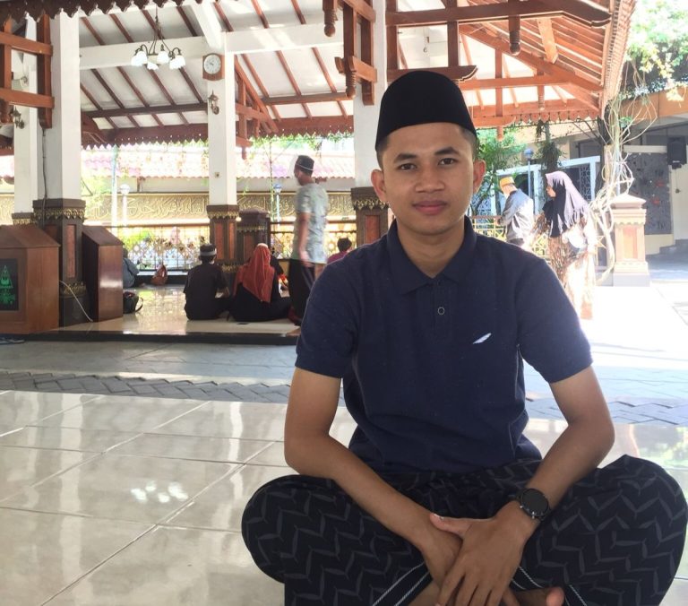 Dari Pesta ke Pesta