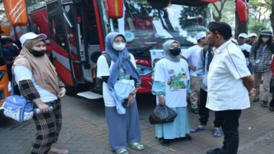 Dilepas Bupati Achmad Fauzi, Warga Kabupaten Sumenep di Jakarta Nikmati Mudik Gratis