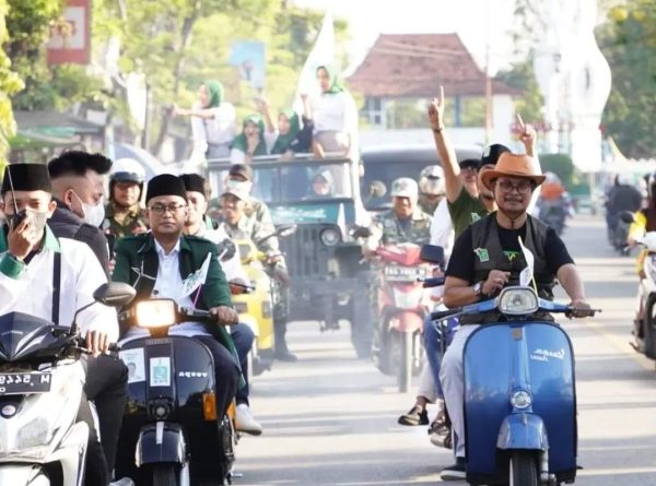 Polisi Beri Teguran Bacaleg Konvoi Tak Gunakan Helm, PKB Pamekasan sampaikan Permohonan Maaf