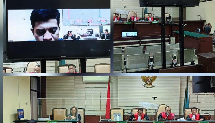 Kasus Korupsi Kapal Ghaib PT Sumekar, Ach. Zainal Pembacaan Dakwaan, Asrawiyadi Pembacaan Pledoi