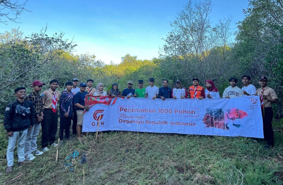 Generasi Muda Sumenep Tanam Seribu Pohon dan Bibit Mangrove untuk Peringati HUT RI ke-79