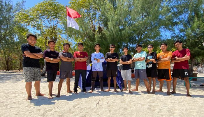 Camping di Pulau Gili Labak, Cara Pemuda Asal Mandala Peringati Kemerdekaan RI ke-79