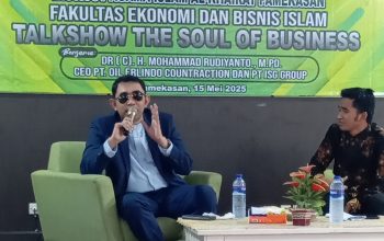 Bidik Mahasiswa Al-Khairat Jadi Pengusaha Handal dan Siap Bekerja, Bos HR Beri Motivasi & Trik Sukses