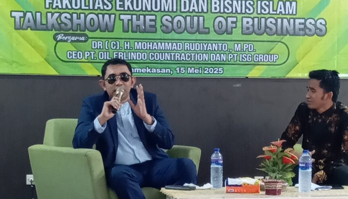 Bidik Mahasiswa Al-Khairat Jadi Pengusaha Handal dan Siap Bekerja, Bos HR Beri Motivasi & Trik Sukses