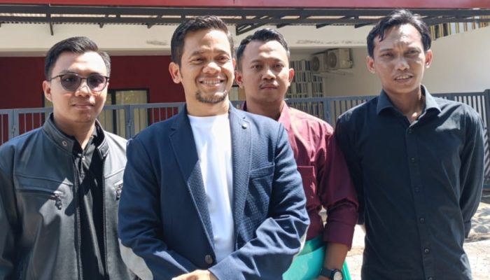 Cemarkan Nama Baik Melalui Media Sosial, Moh. Waris Adukan Akun TikTok “Manusia Bumi” ke Polres Sumenep