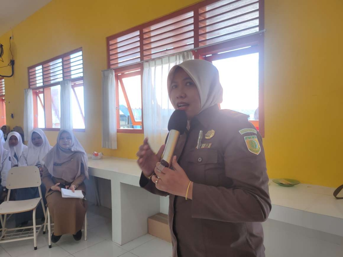 Jaksa Nur Fajjriyah Buat Suasana JMS di SMAN 1 Bluto Sumenep Menjadi Hidup