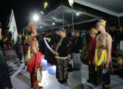 Prosesi Aryawiraraja Warnai Kemeriahan Hari Jadi Sumenep ke-756 9 Prosesi Aryawiraraja Warnai Kemeriahan Hari Jadi Sumenep ke-756