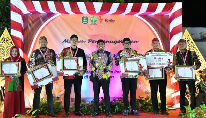 Malam Anugrah Bupati Award 2023, Bupati Fauzi Dorong Camat dan Lurah Berinovasi dalam Pelayanan