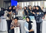 Praktikum Matakuliah Praktik Kewirausahaan Prodi PGSD Gelar Bazar Kewirausahaan